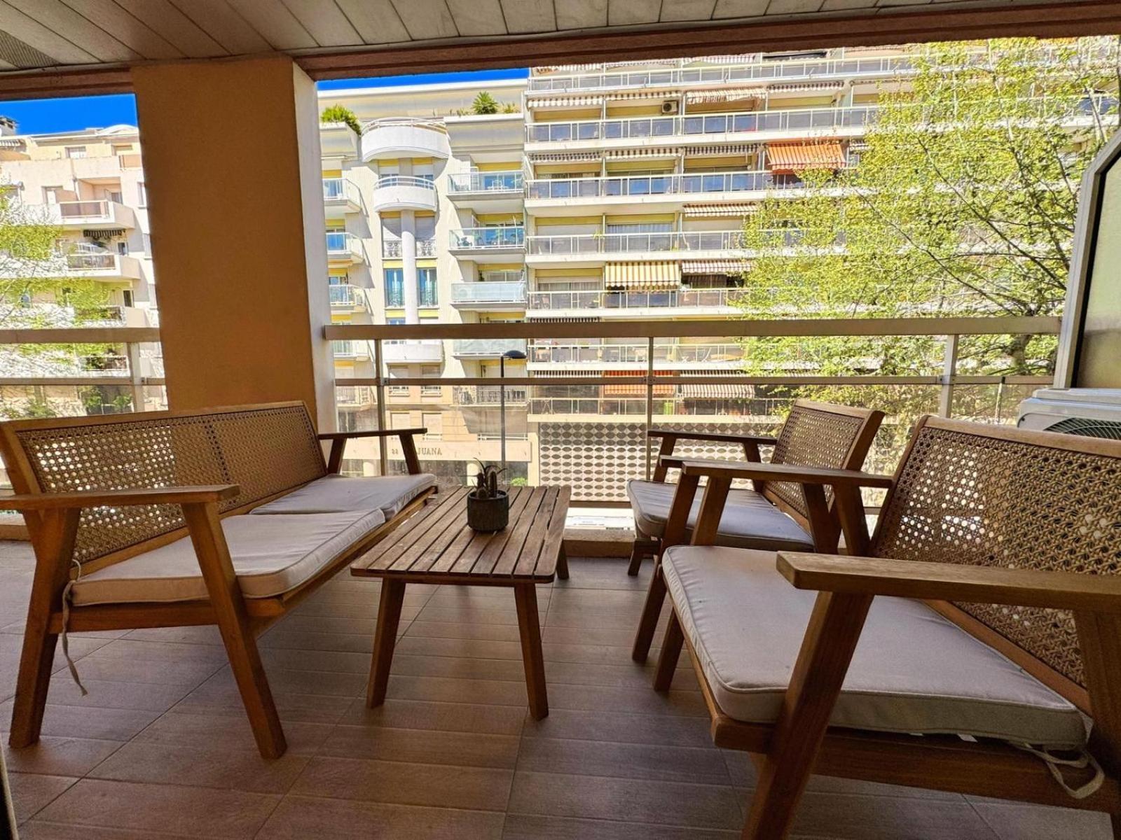 Villa D'Este - Apt 4 Prs - Clim - 300M Plage - Piscine-Parking En Option Juan-les-Pins Exterior photo